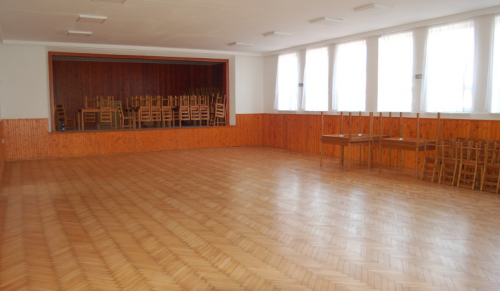 9. fotografia fotogalérie Aktivity / Oprava a úprava kultúrneho domu 2020 - foto